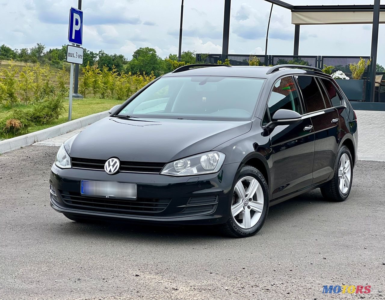 2014' Volkswagen Golf photo #1