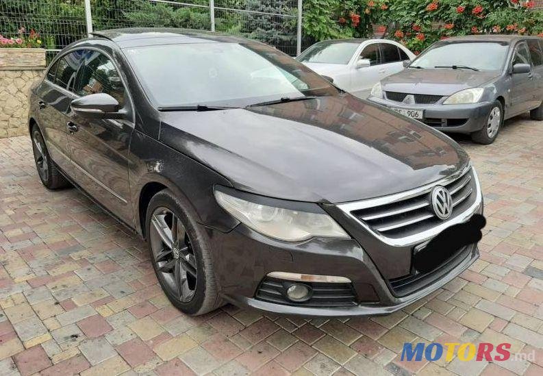 2010' Volkswagen Passat CC photo #1