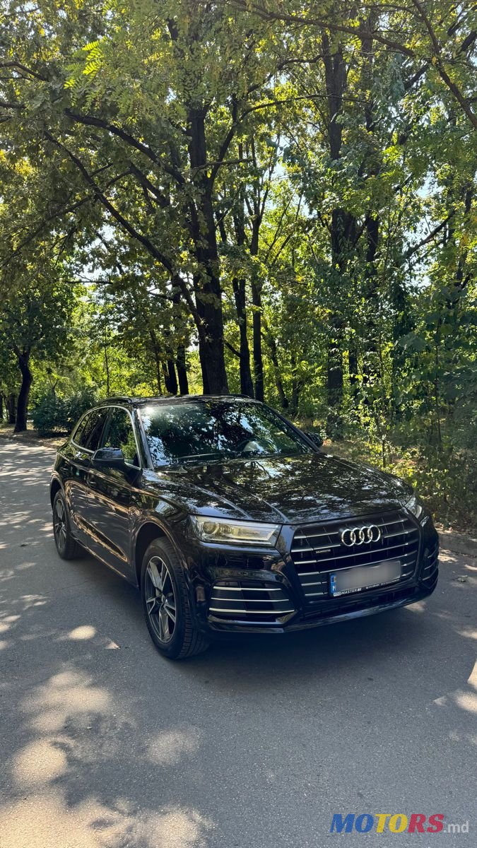 2020' Audi Q5 photo #2