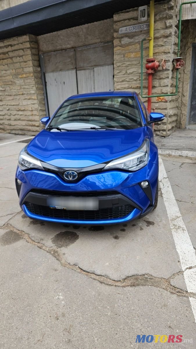 2021' Toyota C-HR photo #5