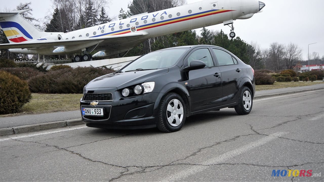 2012' Chevrolet Aveo photo #2