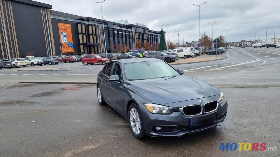 2016' BMW 3 Series photo #1
