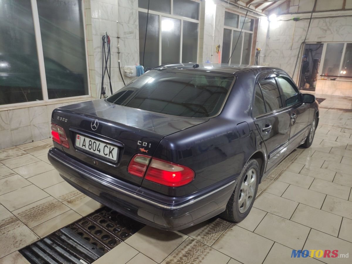 2001' Mercedes-Benz E Класс photo #4