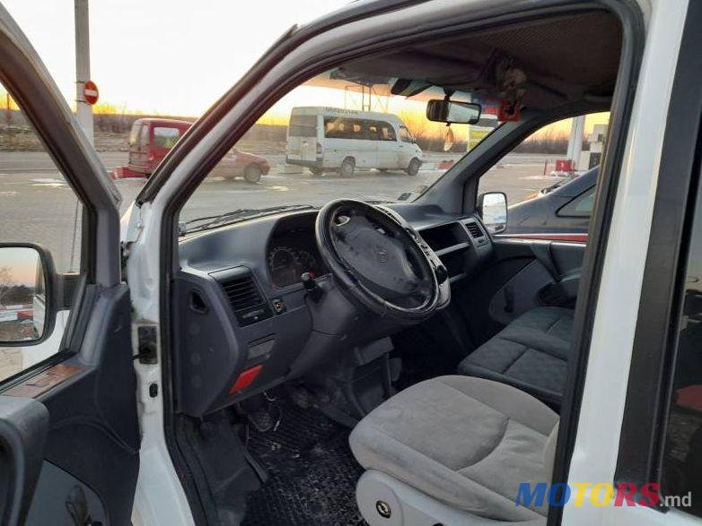 2001' Mercedes-Benz Vito photo #3