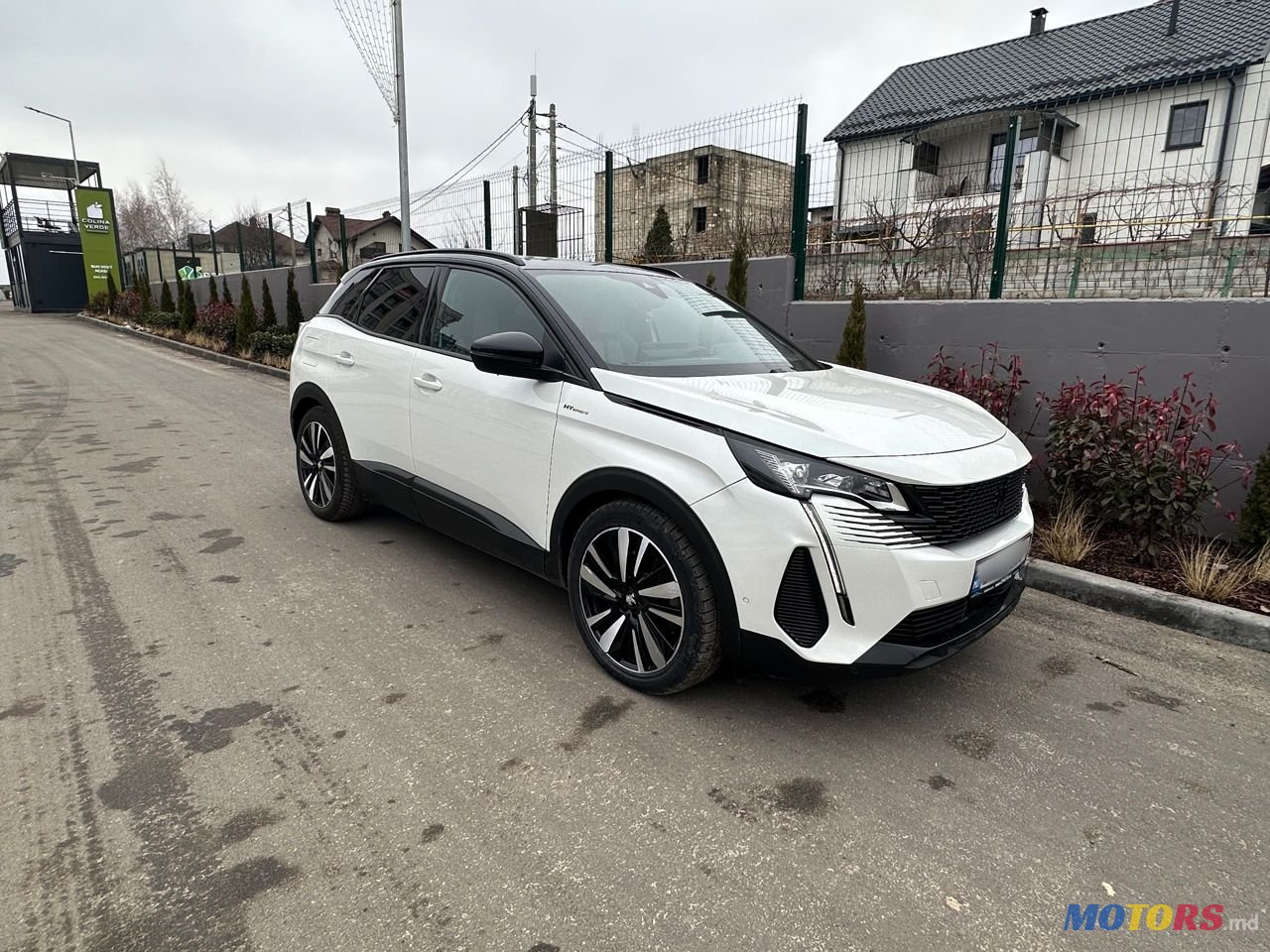 2021' Peugeot 3008 photo #1