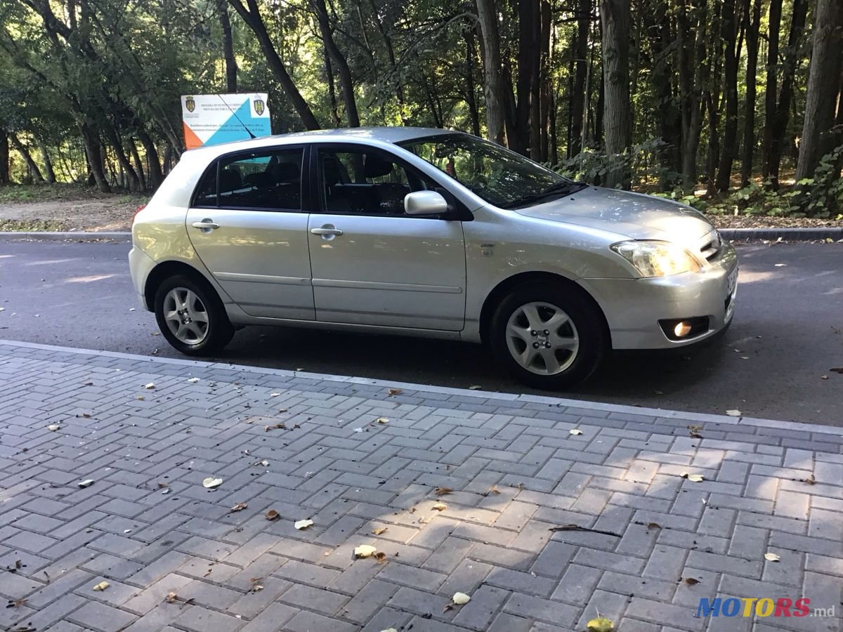 2006' Toyota Corolla photo #1
