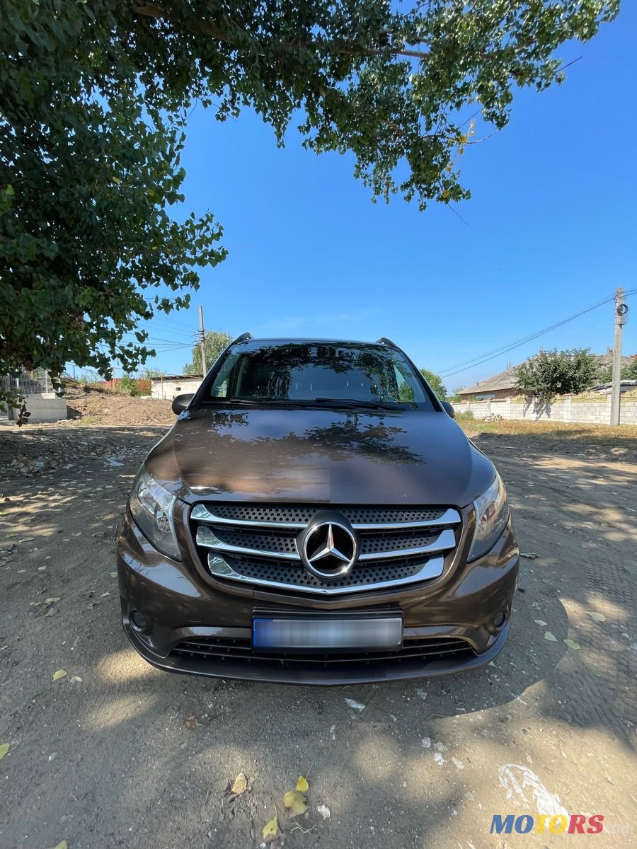 2015' Mercedes-Benz Vito photo #1