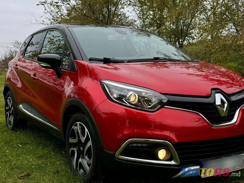 2015' Renault Captur photo #2