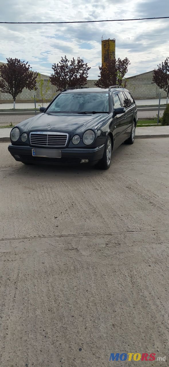2000' Mercedes-Benz E Класс photo #3