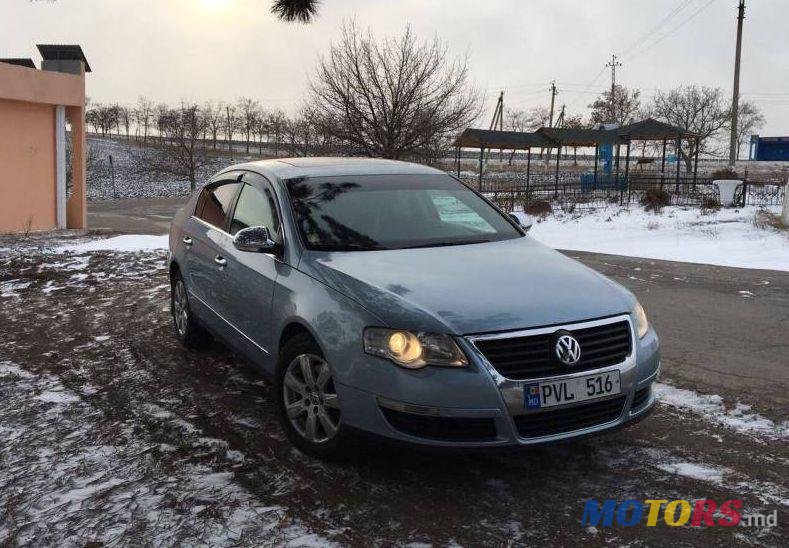 2006' Volkswagen Passat photo #2