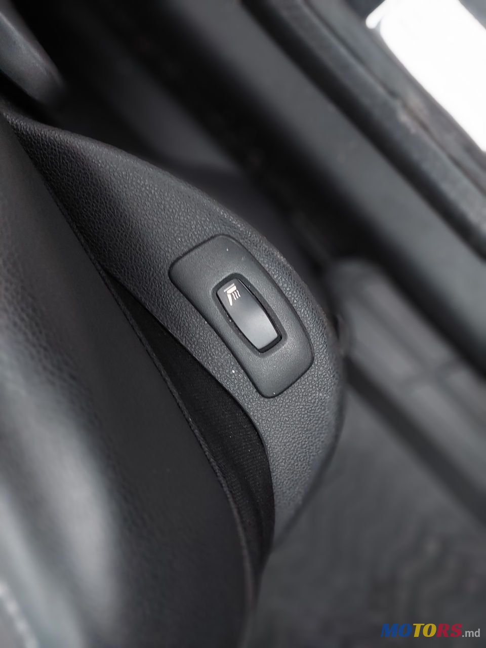 2016' Renault Clio photo #6