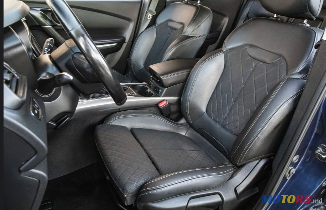 2020' Renault Kadjar photo #5