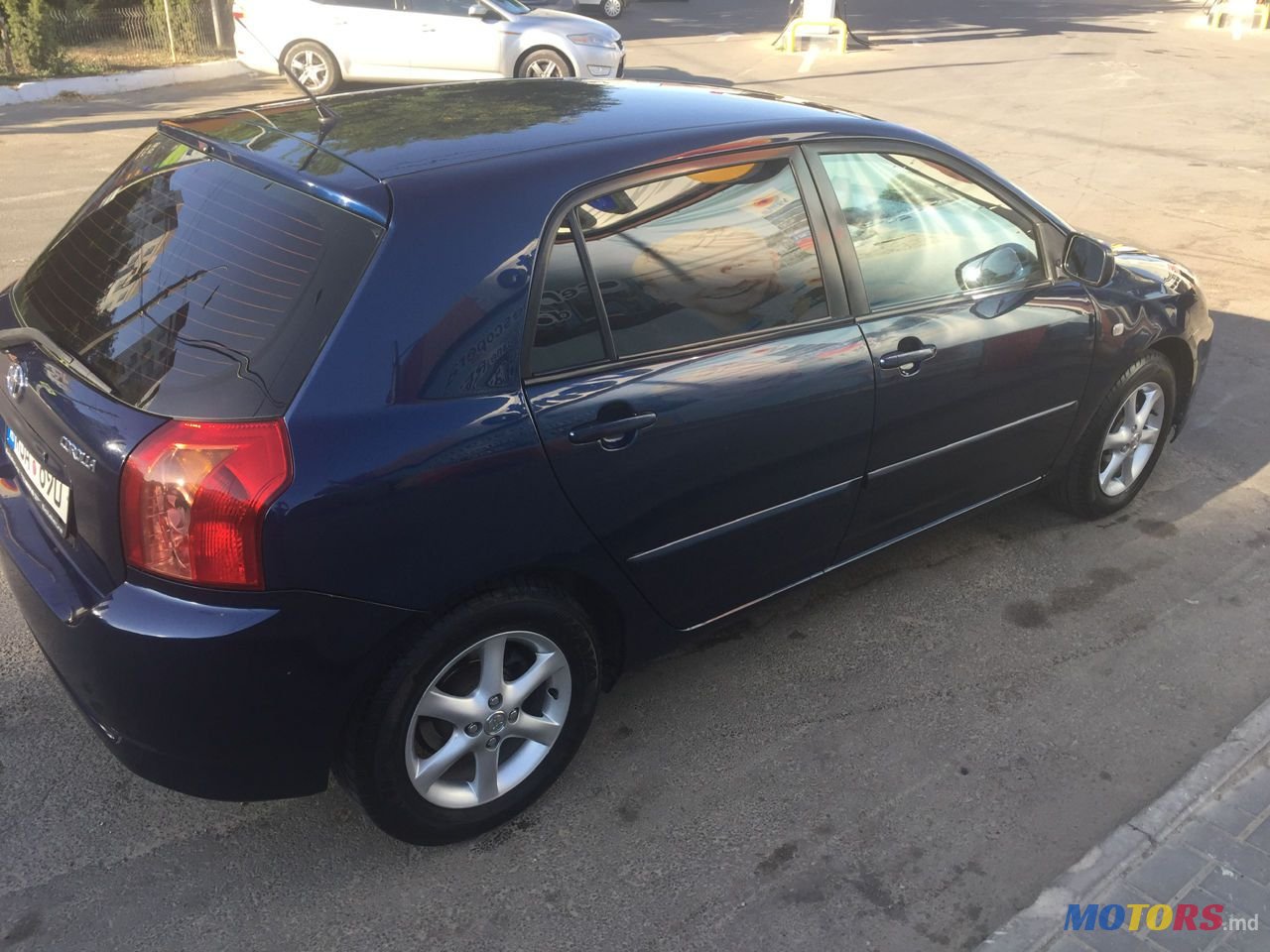 2005' Toyota Corolla photo #3