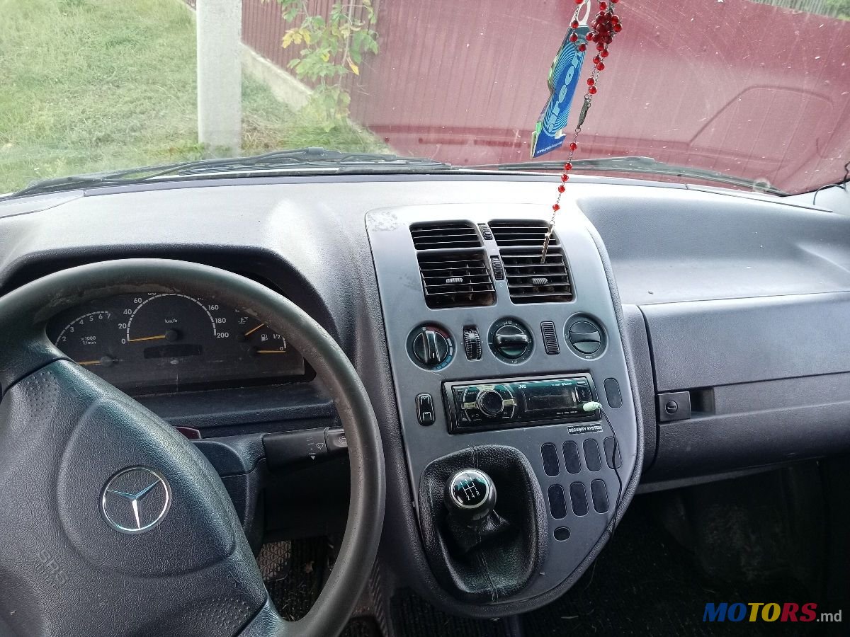 2003' Mercedes-Benz Vito photo #1