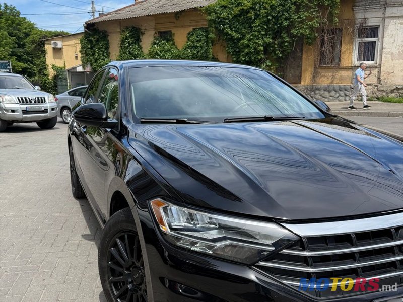 2019' Volkswagen Jetta photo #6
