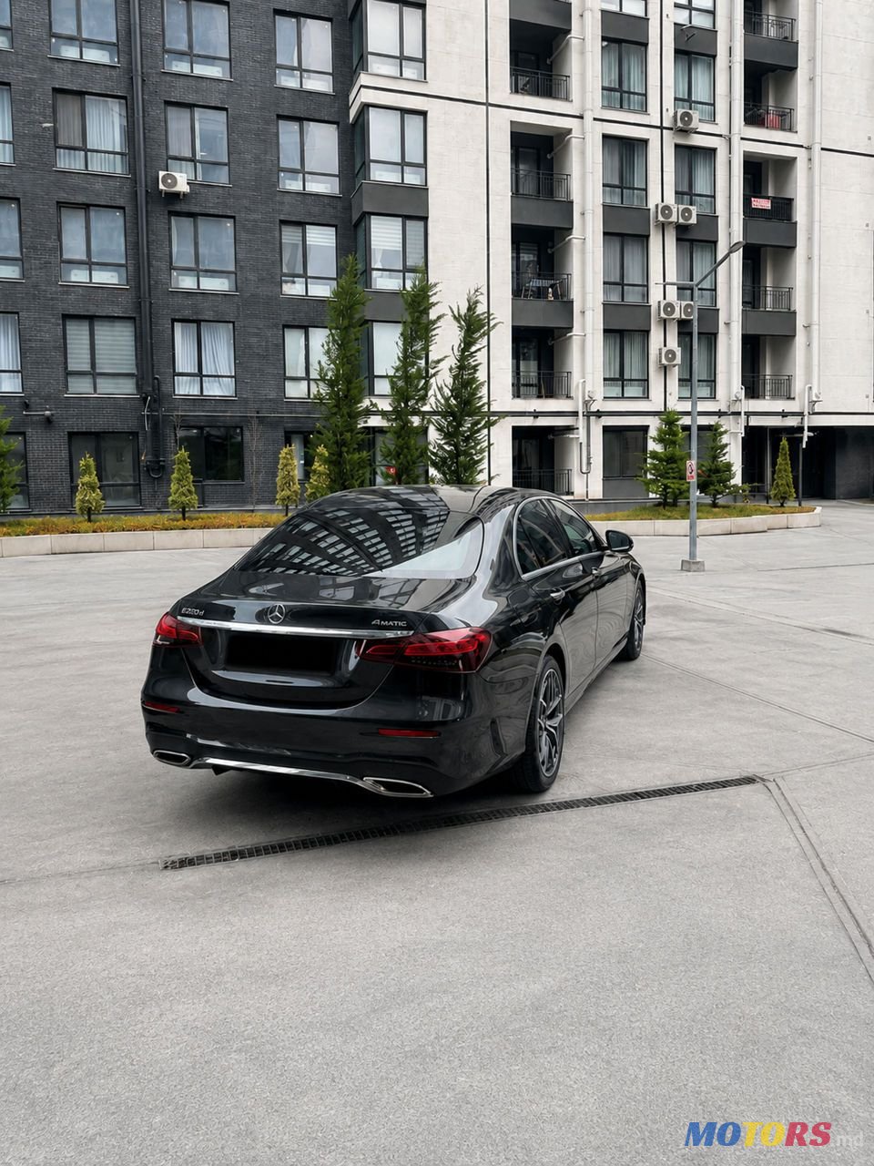 2020' Mercedes-Benz E-Class photo #2