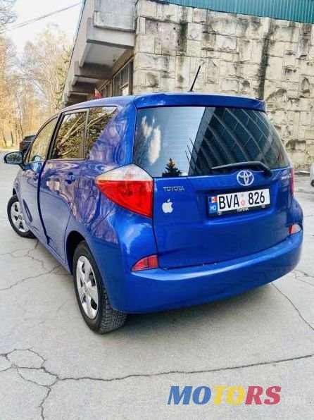 2011' Toyota Verso-S photo #5