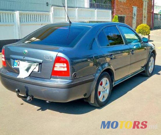 2004' Skoda Octavia photo #3