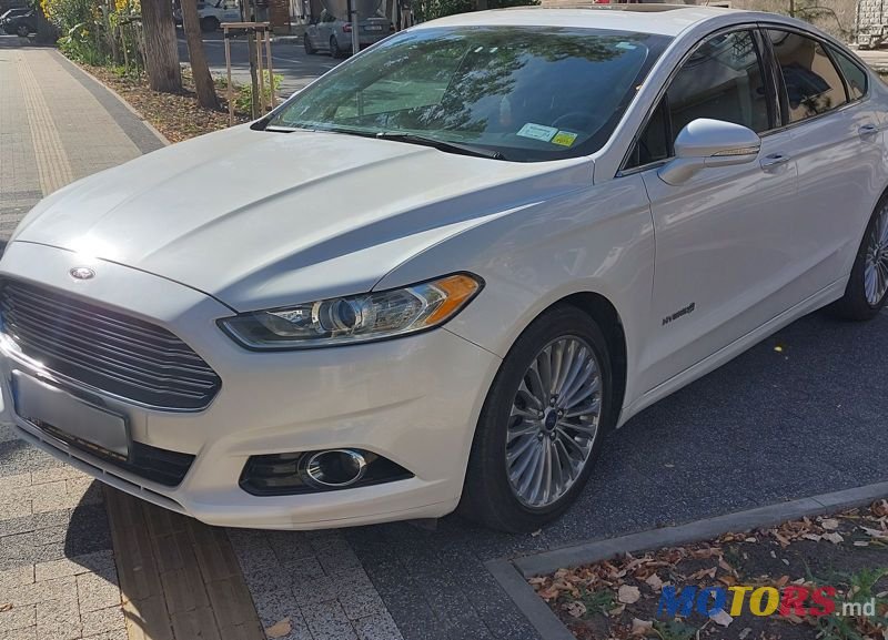 2014' Ford Fusion photo #2