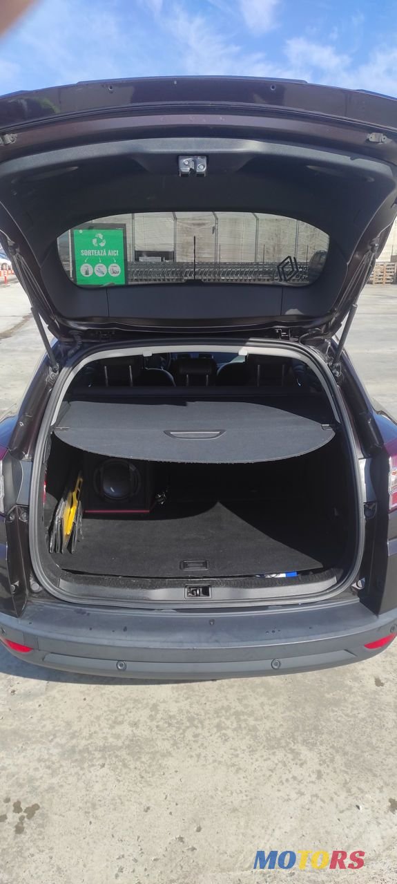 2014' Renault Megane photo #6