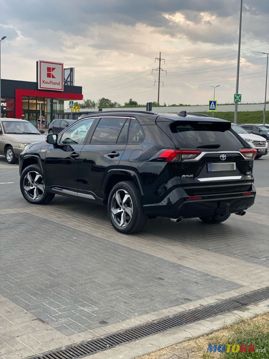 2022' Toyota RAV4 photo #3