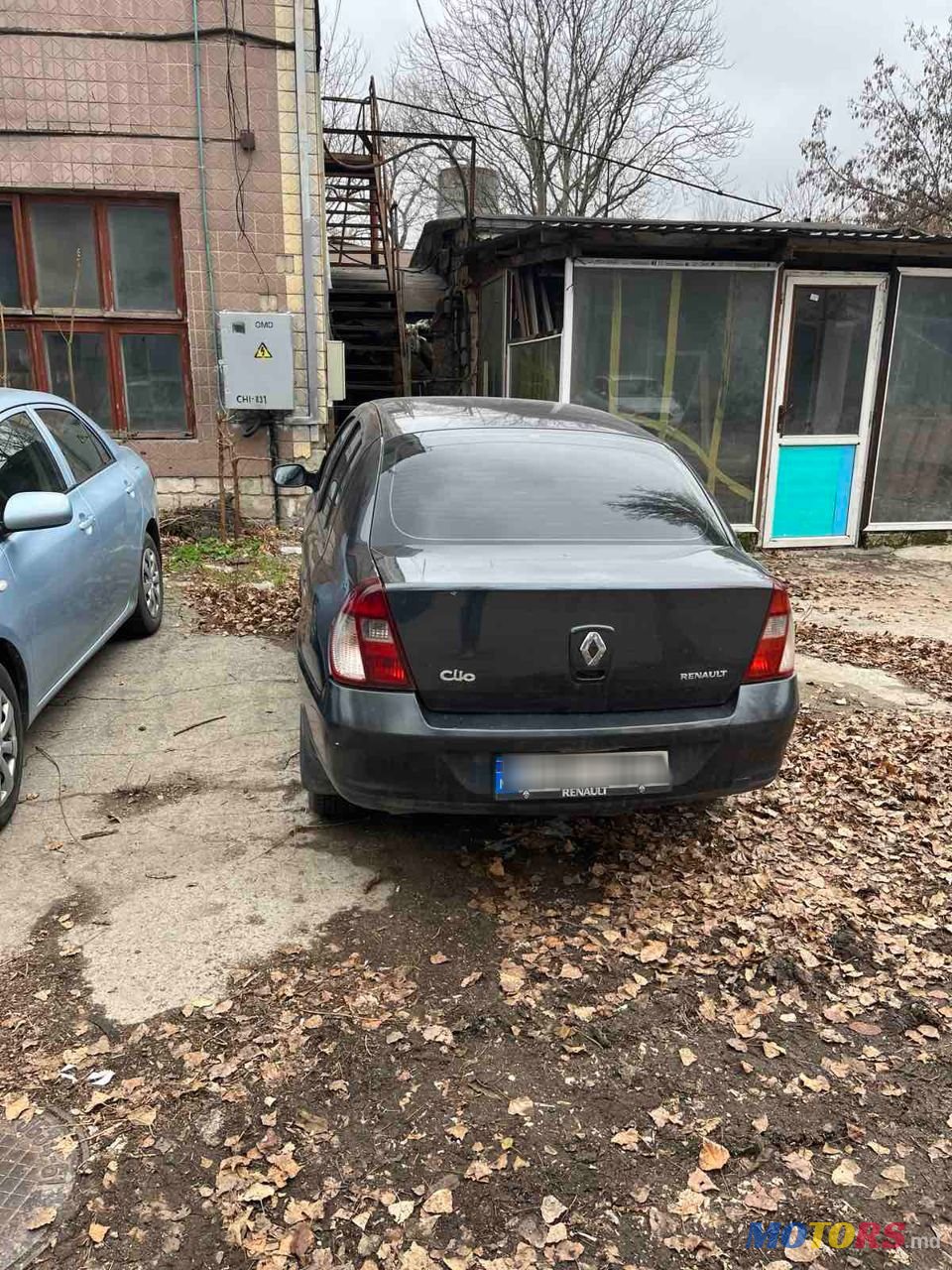 2008' Renault Clio Symbol photo #2