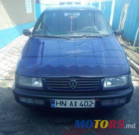 1994' Volkswagen Passat photo #3