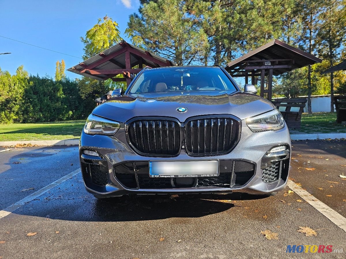 2020' BMW X5 photo #2