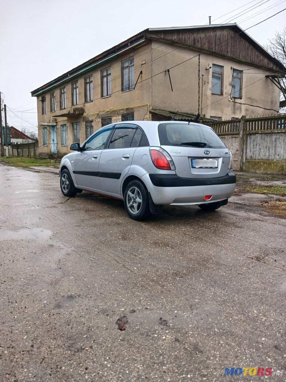 2005' Kia Rio photo #5