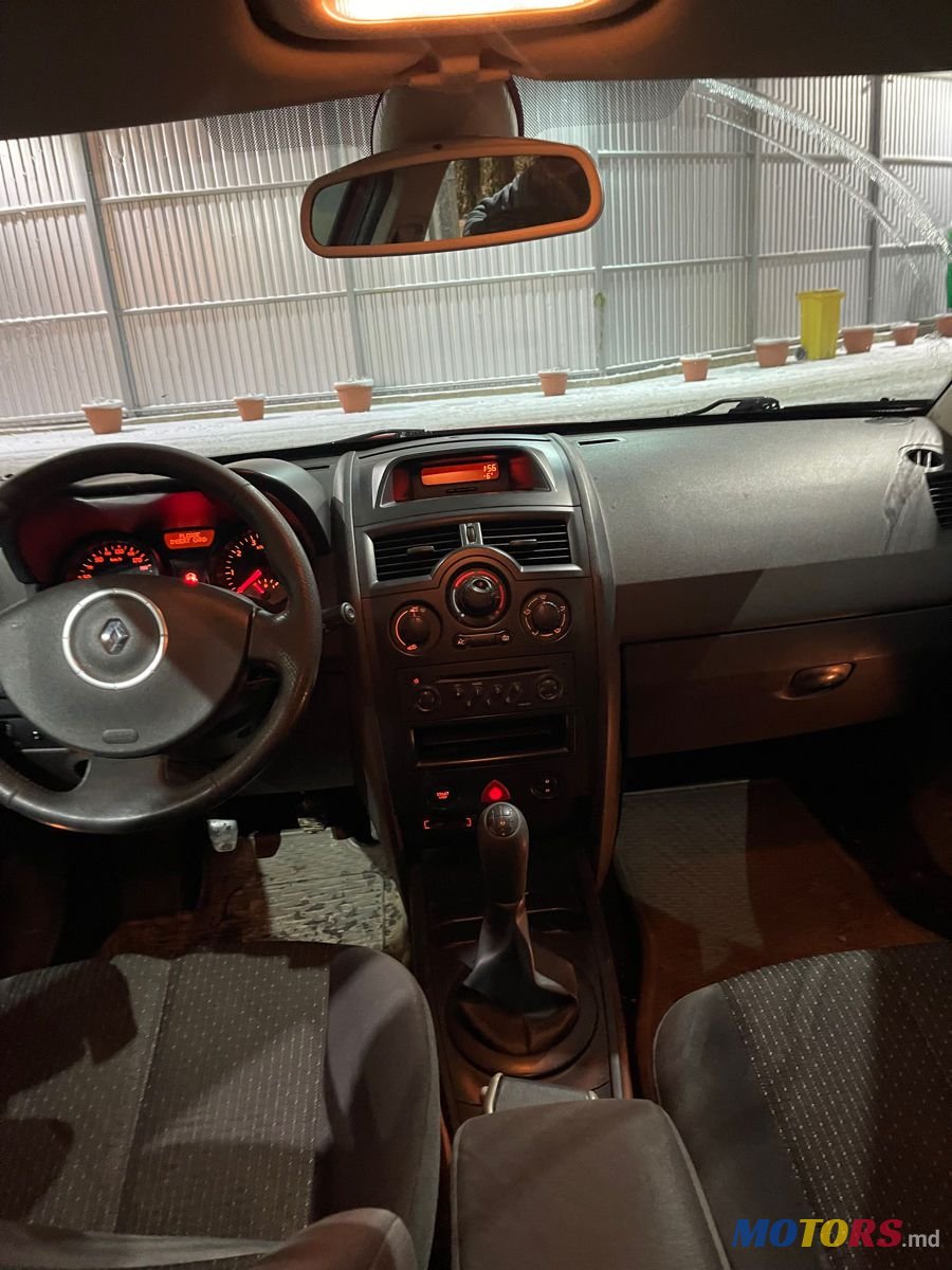 2006' Renault Megane photo #2