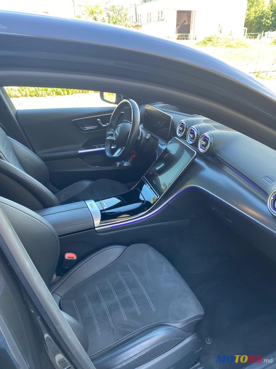 2021' Mercedes-Benz C-Class photo #3