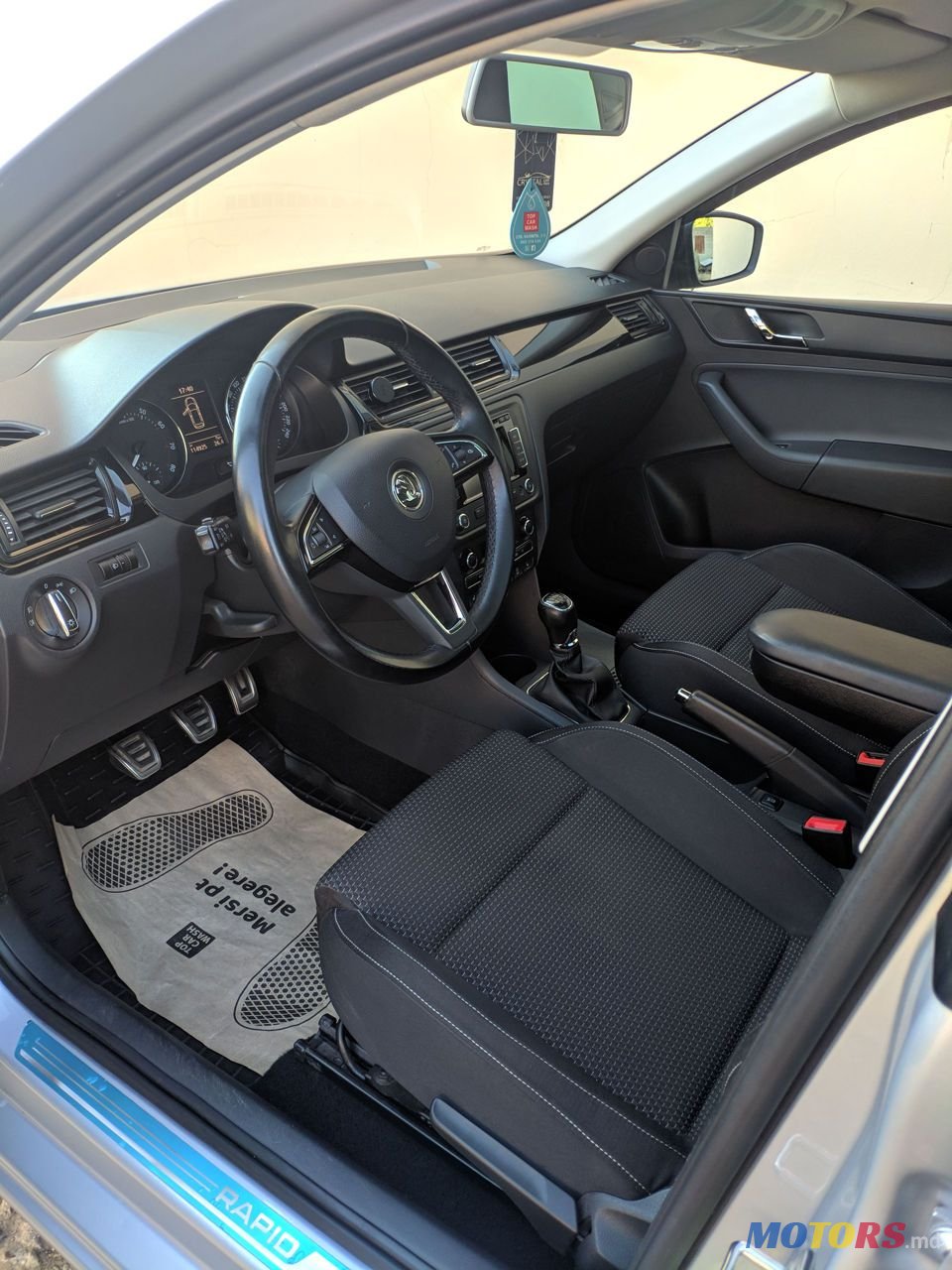 2014' Skoda Rapid photo #4