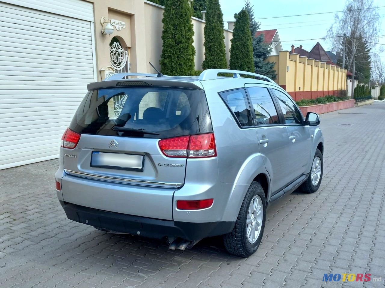 2008' Citroen C-Crosser photo #5