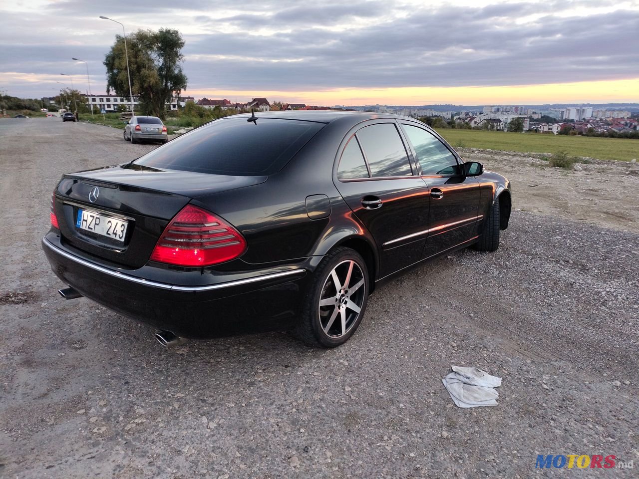 2003' Mercedes-Benz E Класс photo #3
