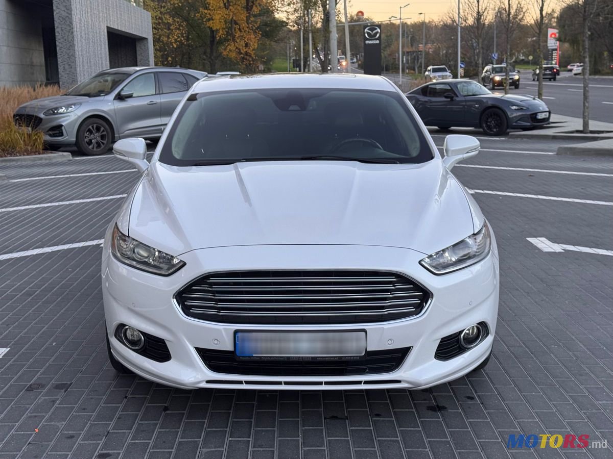 2013' Ford Fusion photo #1