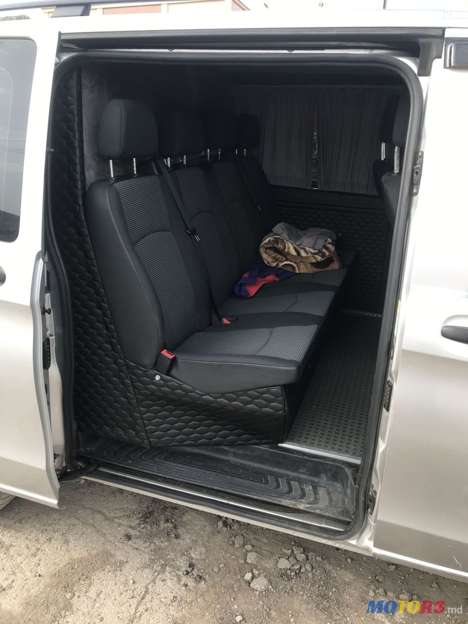 2015' Mercedes-Benz Vito photo #3