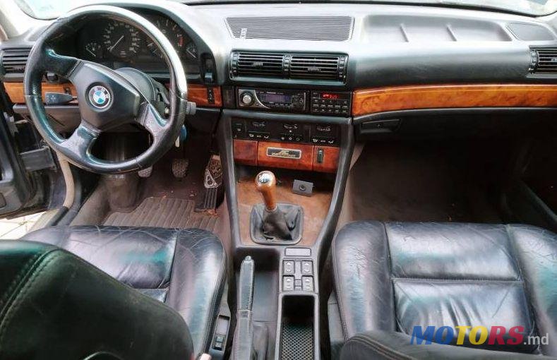1989' BMW 7 photo #1