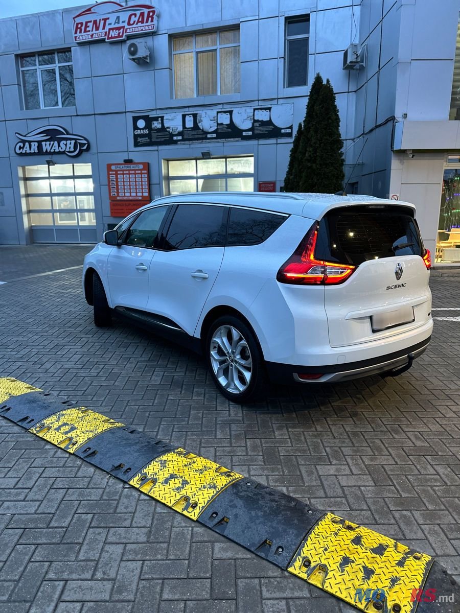 2017' Renault Grand Scenic photo #3
