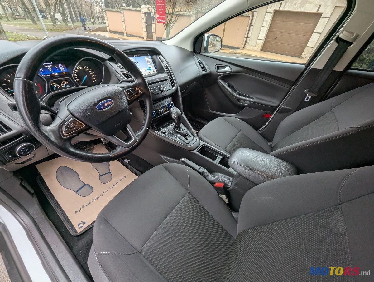 2016' Ford Focus photo #3