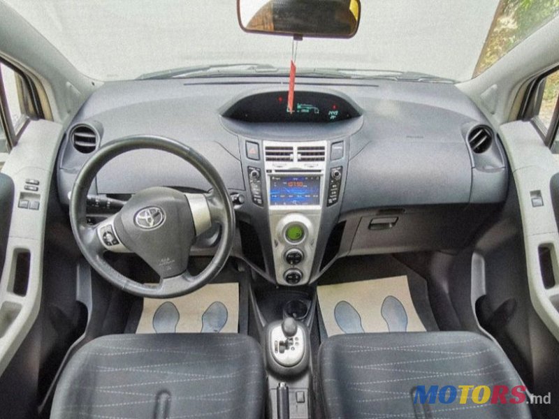 2006' Toyota Yaris photo #6