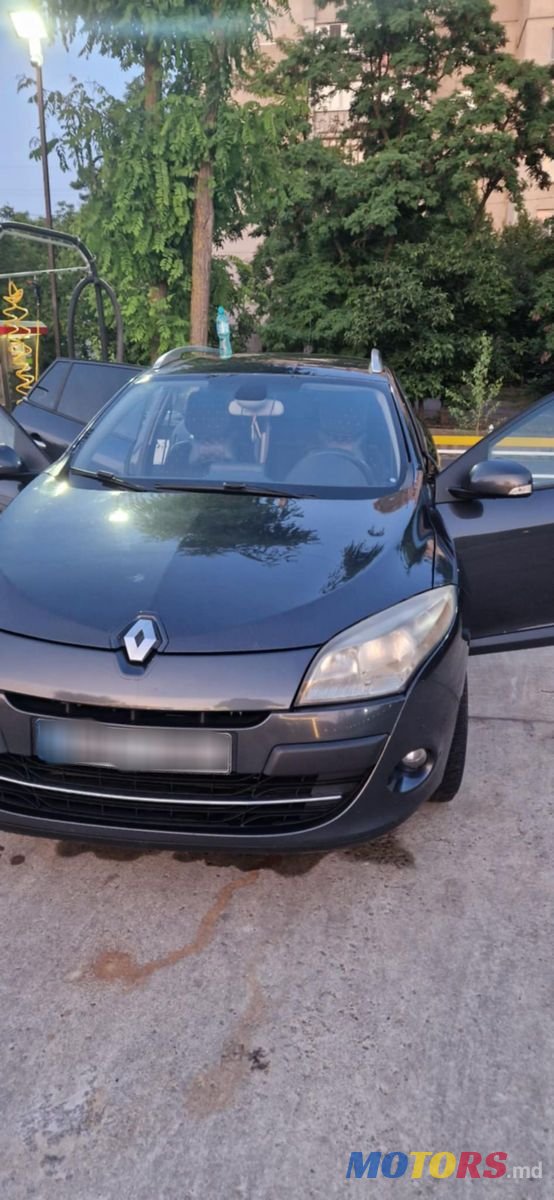 2010' Renault Megane photo #6