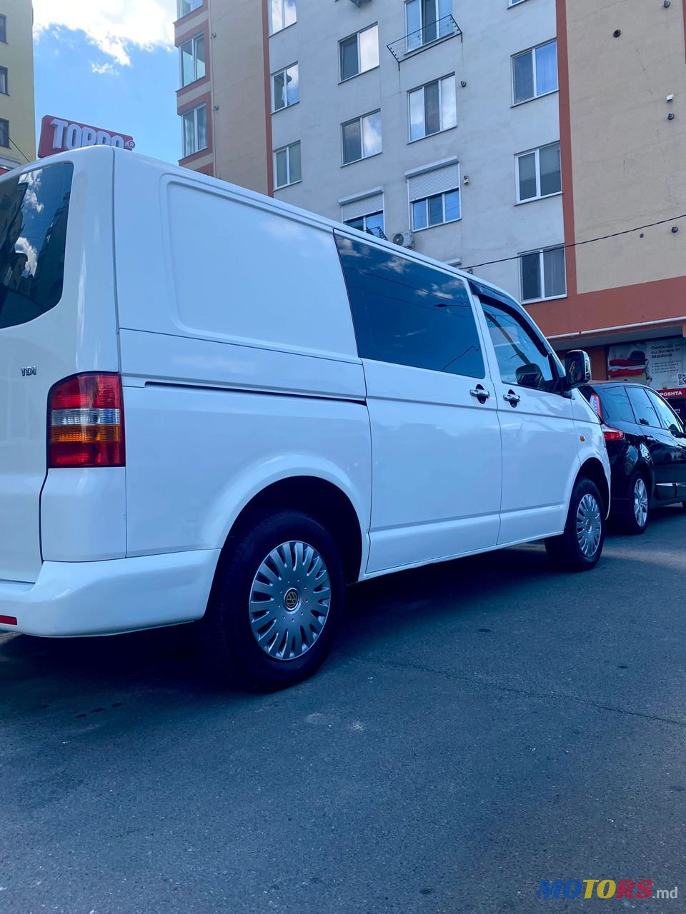 2005' Volkswagen Transporter photo #3