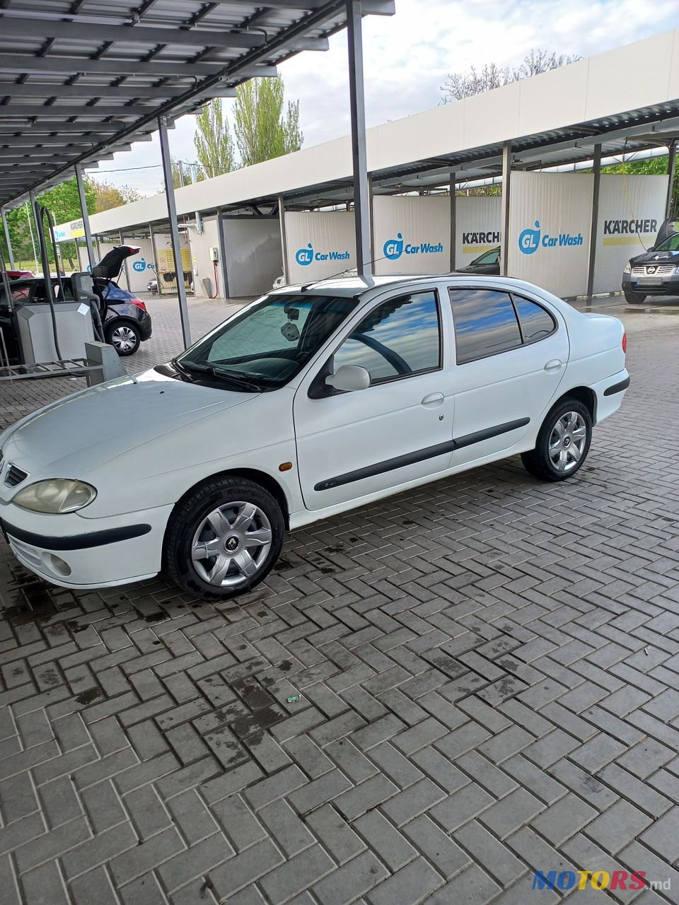 2002' Renault Megane photo #3
