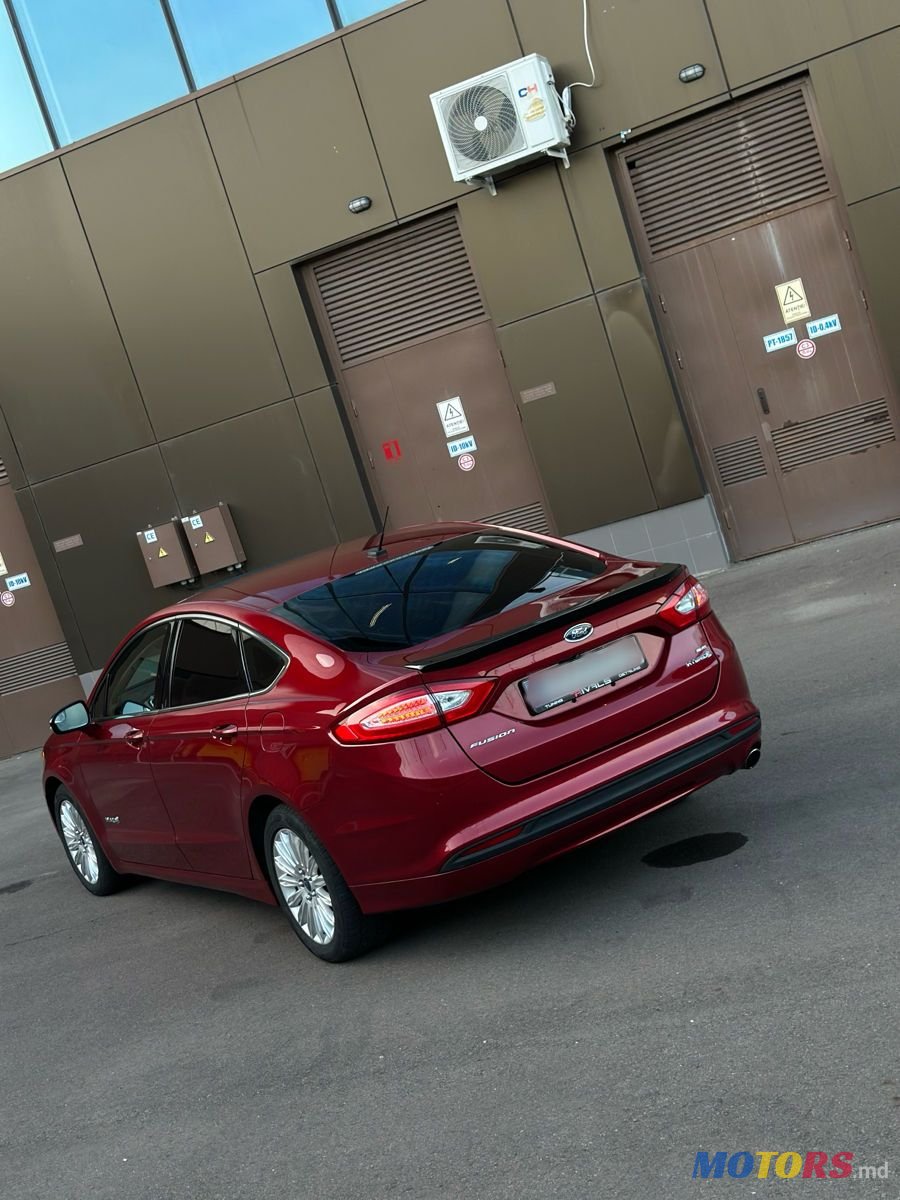 2014' Ford Fusion photo #4