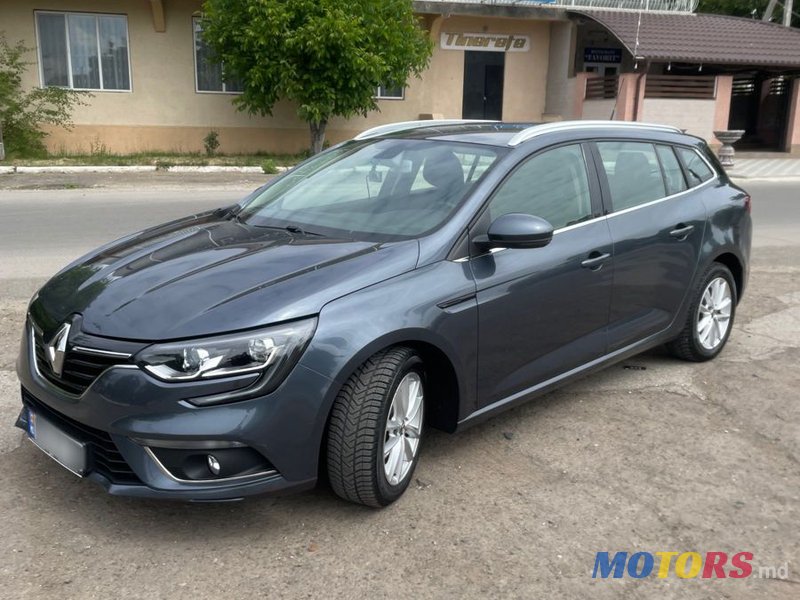 2019' Renault Megane photo #2