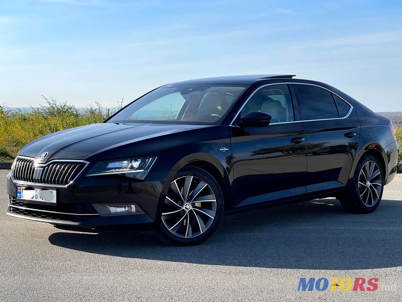 2015' Skoda Superb photo #1