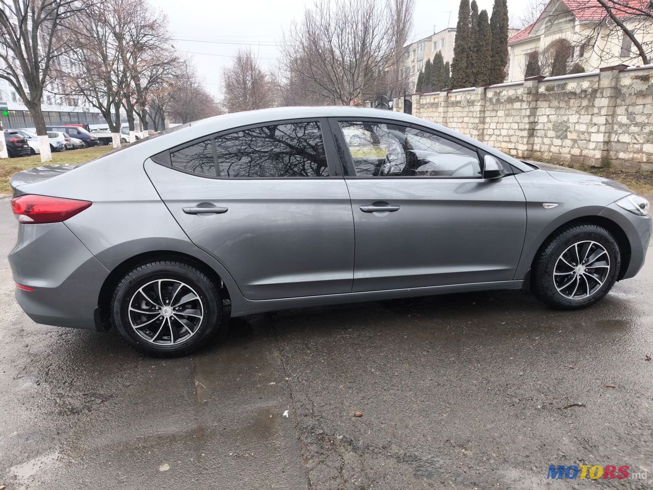 2016' Hyundai Elantra photo #3