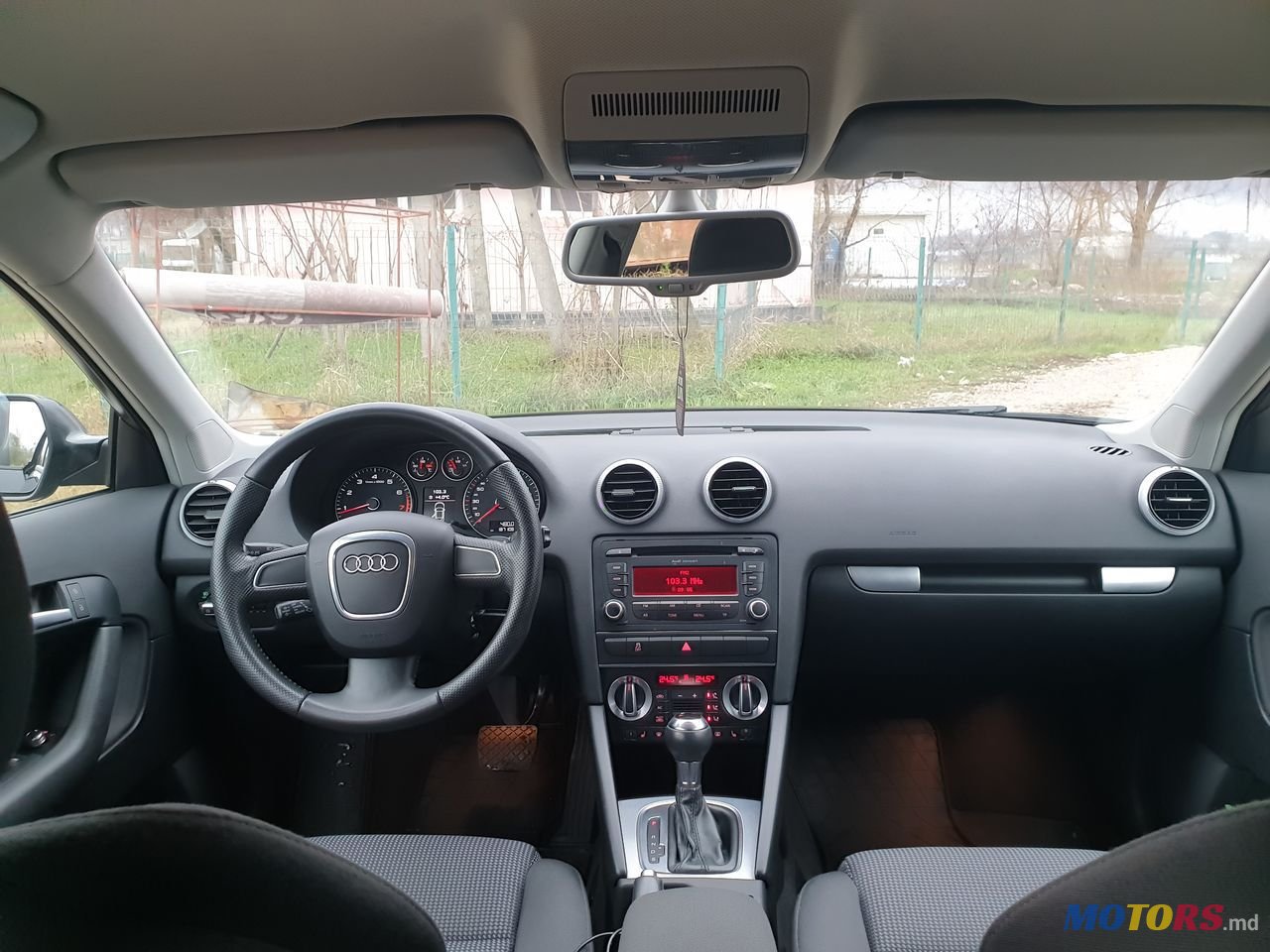 2011' Audi A3 photo #6