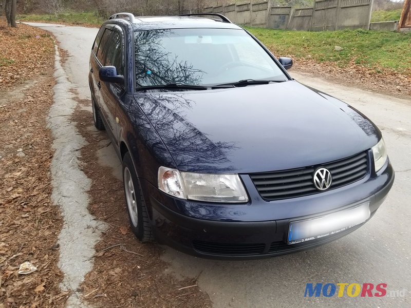 1999' Volkswagen Passat photo #5