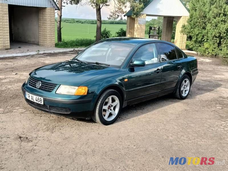 1998' Volkswagen Passat photo #3